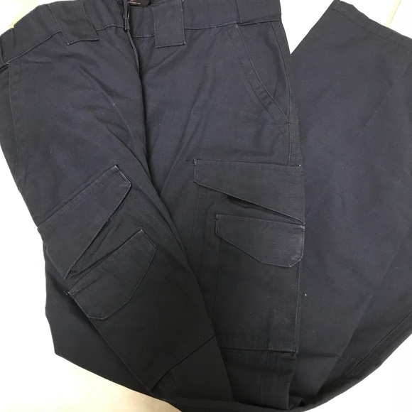 Pants🔴 - Picture 2 of 4